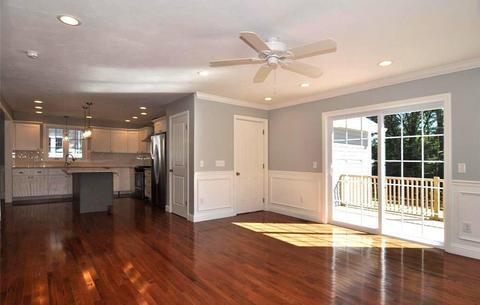 33 Nicholas Dr, Woonsocket, RI 02895 photo 5