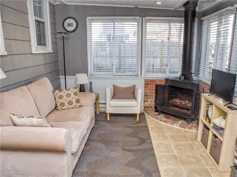 22 Druid Rd, Warwick, RI 02888 photo 18