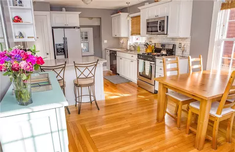22 Druid Rd, Warwick, RI 02888 photo 8