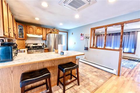 600 Lydia Ave, Woonsocket, RI 02895 photo 5