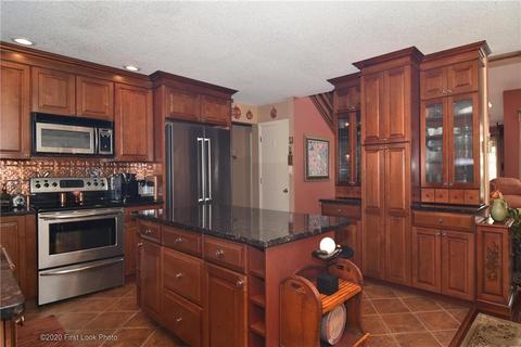 34 Cosmo St, Westerly, RI 02891 photo 12