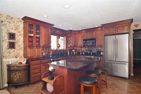 34 Cosmo St, Westerly, RI 02891 photo 10