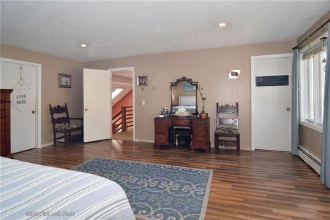 34 Cosmo St, Westerly, RI 02891 photo 30