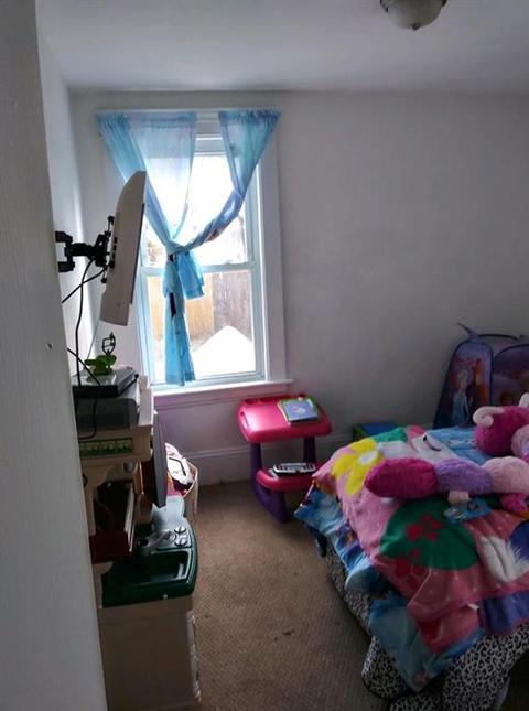 39 Wood Ave, Woonsocket, RI 02895 photo 4