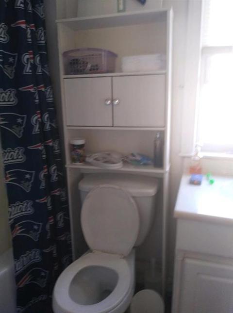 39 Wood Ave, Woonsocket, RI 02895 photo 7