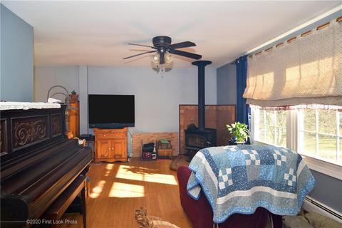 57 Serpentine Rd, Warren, RI 02885 photo 8