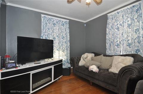 95 Coe St, Woonsocket, RI 02895 photo 14