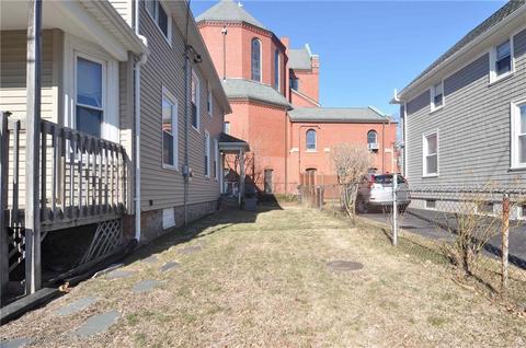 95 Coe St, Woonsocket, RI 02895 photo 25