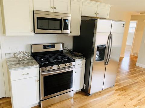 12 Colonial Ave, Warren, RI 02885 photo 3