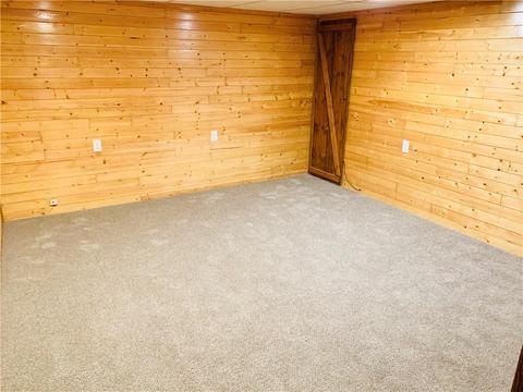 12 Colonial Ave, Warren, RI 02885 photo 13