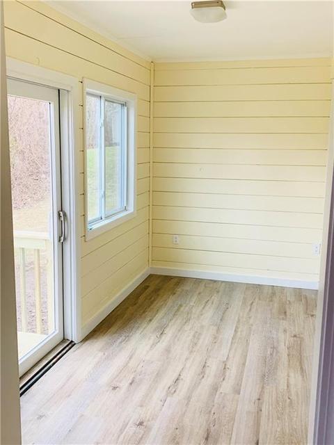 12 Colonial Ave, Warren, RI 02885 photo 6