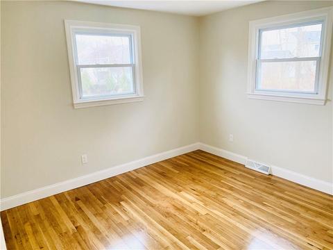 12 Colonial Ave, Warren, RI 02885 photo 10