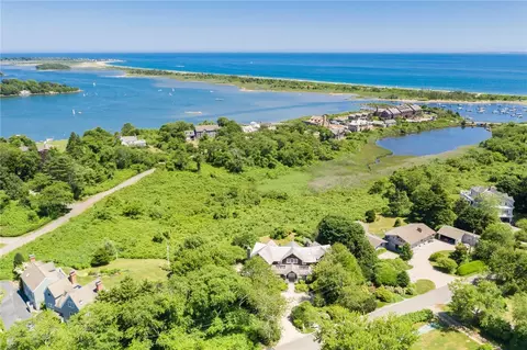 30 Meadow Ave, Westerly, RI 02891 photo 1