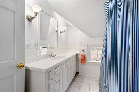 30 Meadow Ave, Westerly, RI 02891 photo 31