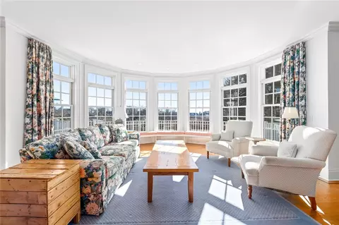 30 Meadow Ave, Westerly, RI 02891 photo 6