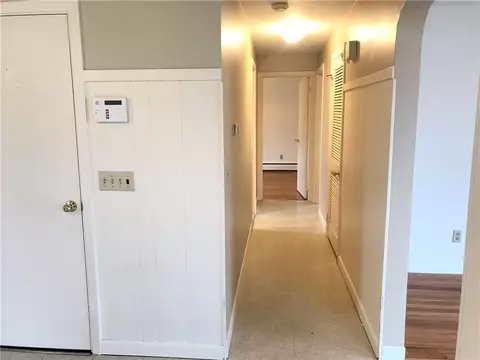 236 Mapleton St, Cranston, RI 02910 photo 13