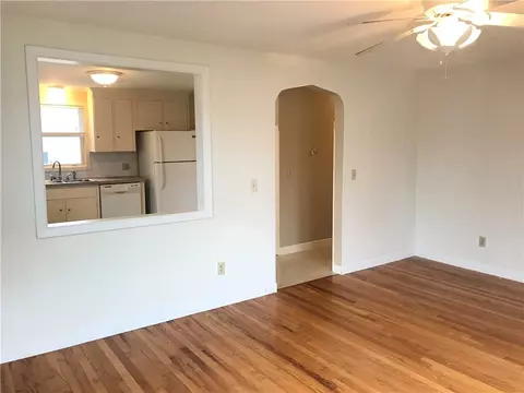 236 Mapleton St, Cranston, RI 02910 photo 12