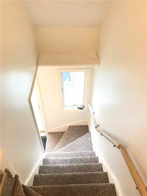 236 Mapleton St, Cranston, RI 02910 photo 20
