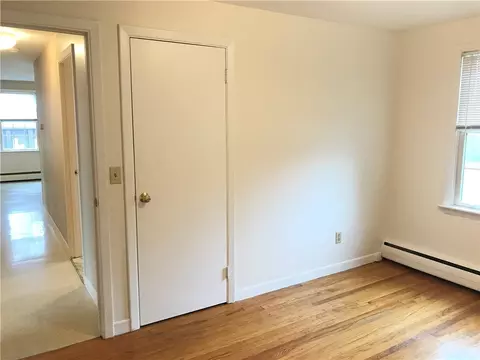 236 Mapleton St, Cranston, RI 02910 photo 19