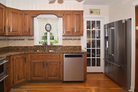 98 Peep Toad Rd, Scituate, RI 02857 photo 8