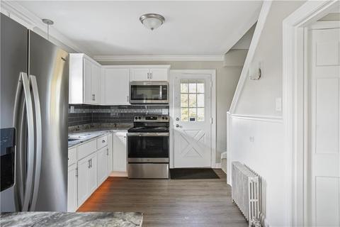 41 Earl St, Warwick, RI 02886 photo 11