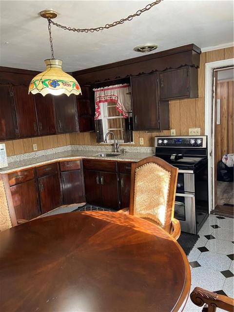 220 Vose St, Woonsocket, RI 02895 photo 10