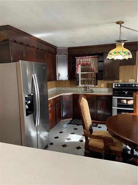 220 Vose St, Woonsocket, RI 02895 photo 8