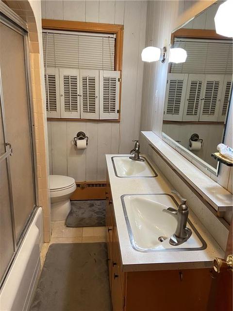 220 Vose St, Woonsocket, RI 02895 photo 12