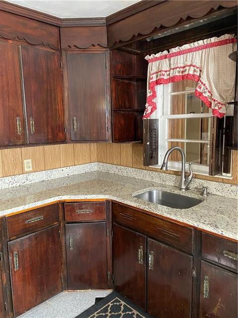 220 Vose St, Woonsocket, RI 02895 photo 7