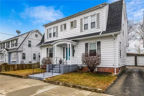 173 Elmore Ave, Woonsocket, RI 02895 photo 2