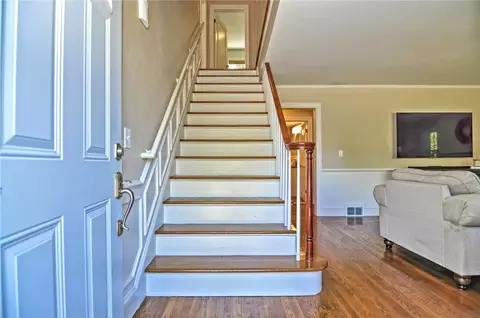 199 Squantum Dr, Warwick, RI 02888 photo 20