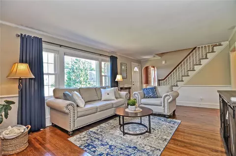 199 Squantum Dr, Warwick, RI 02888 photo 7