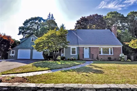 199 Squantum Dr, Warwick, RI 02888 photo 1