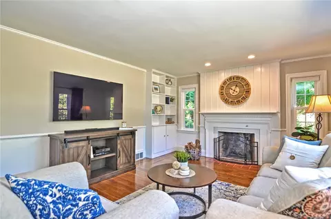 199 Squantum Dr, Warwick, RI 02888 photo 8