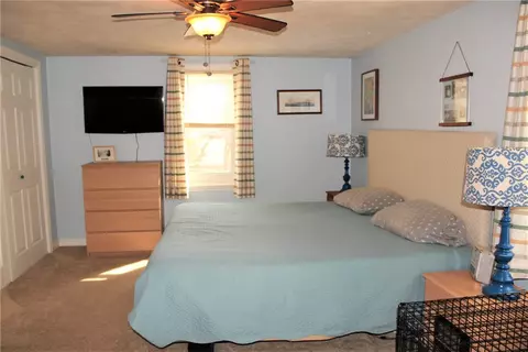 164 Bartlett Dr, Warwick, RI 02886 photo 22