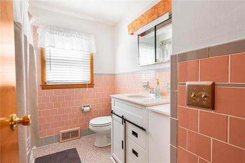 80 Lindy Ave, Warwick, RI 02889 photo 15