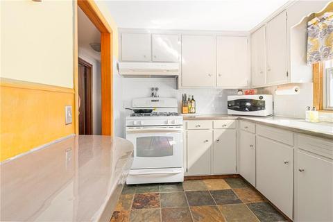 80 Lindy Ave, Warwick, RI 02889 photo 11