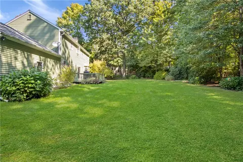 328 Brookline Dr, Warwick, RI 02886 photo 35