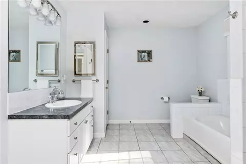 328 Brookline Dr, Warwick, RI 02886 photo 18