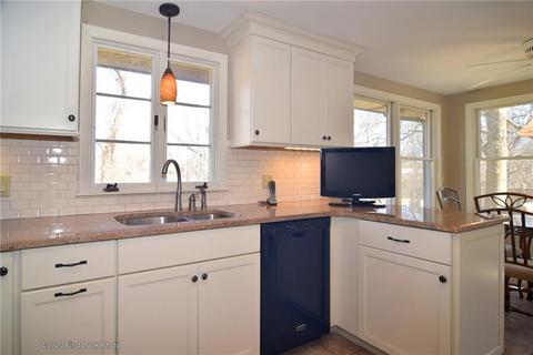5 Algonquin Dr, Warwick, RI 02888 photo 12