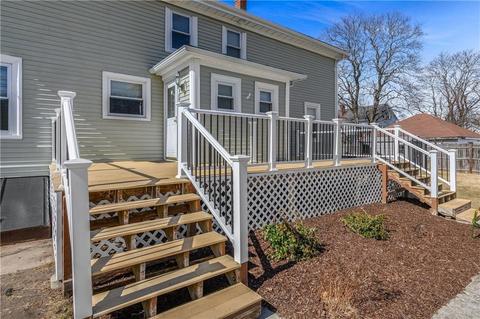 34 New St, Mapleville, RI 02839 photo 3