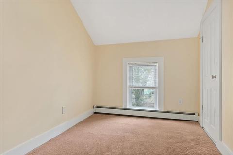 34 New St, Mapleville, RI 02839 photo 17