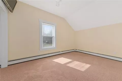 34 New St, Mapleville, RI 02839 photo 18