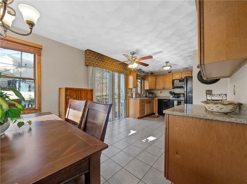 75 Meadow Lark Dr, Cranston, RI 02921 photo 7