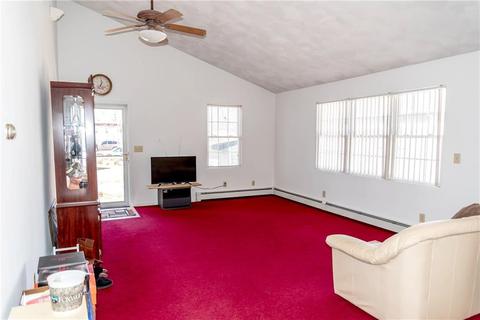568 Grove St, Woonsocket, RI 02895 photo 7