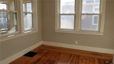 147 Ottawa Ave, Warwick, RI 02889 photo 6