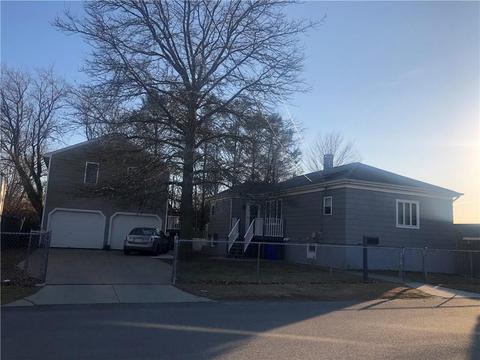 81 Salisbury St, Fall River, MA 02724 photo 1