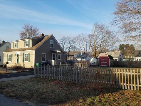 27 Arrow Ave, Warwick, RI 02886 photo 2