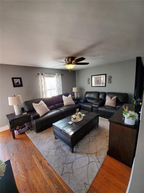 27 Arrow Ave, Warwick, RI 02886 photo 8