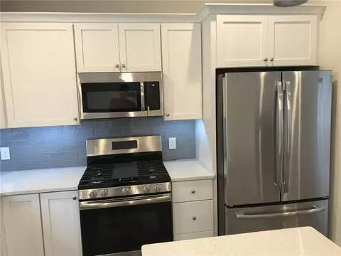 70 Vernon Dr, Glocester, RI 02814 photo 7